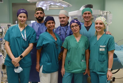 San Filippo Neri: rimosso un tumore faringeo con c...