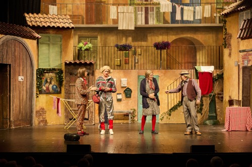 I LEGNANESI omaggiano Manzoni: risate e sentimenti...