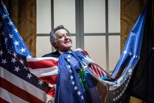“November”: Barbareschi festeggia 50 anni di t...