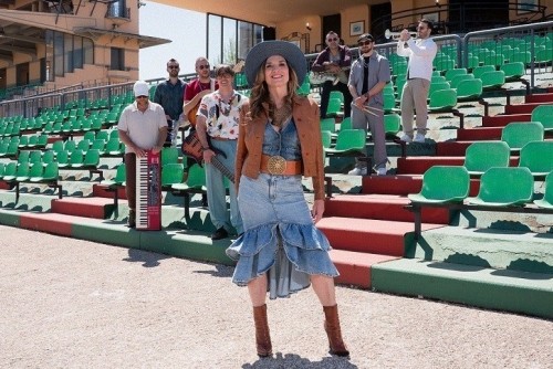 Castelnuovo del Garda, MusicalBrolo inaugura con C...